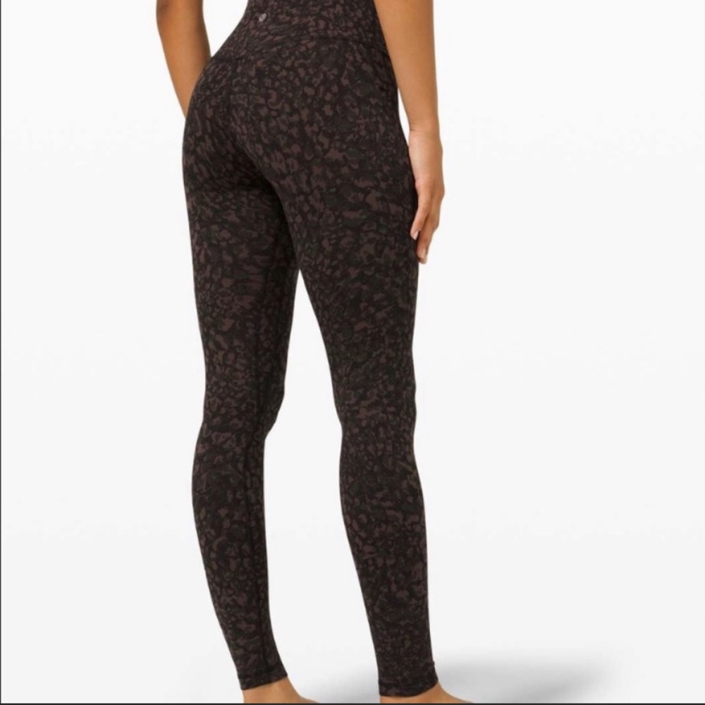 Lululemon high rise align leggings 28” - Picture 2 of 2